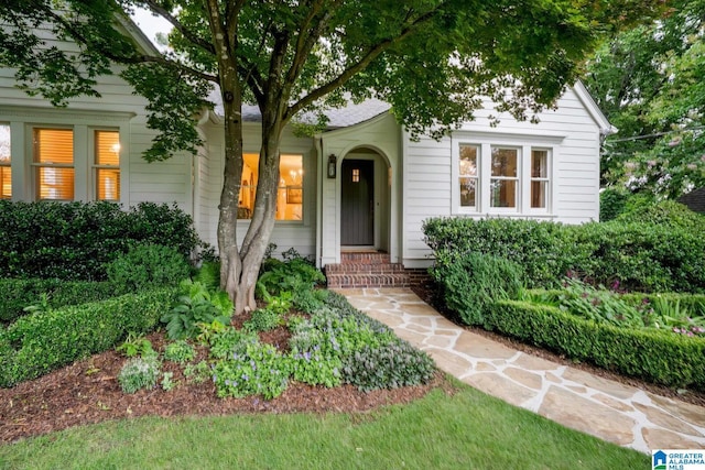 117 Elm St, Mountain Brook, AL 35213 - view of front of home
