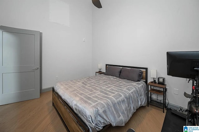 2212 Morris Ave Unit 323, Birmingham, AL 35203 - bedroom featuring wood finished floors and a ceiling fan