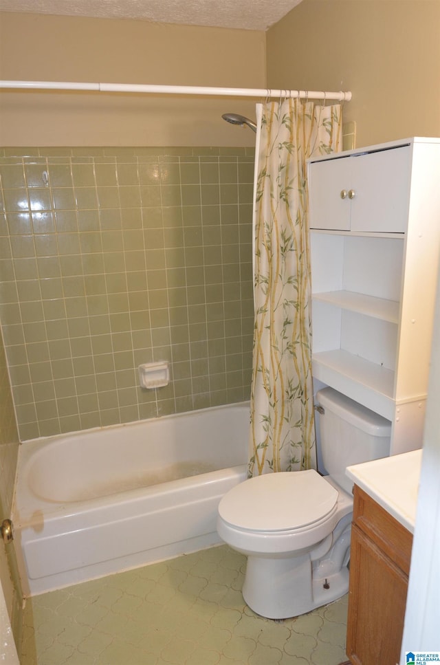 6301 Cedar Ct, Anniston, AL 36206 - full bathroom featuring shower / bath combo, vanity, and tile patterned floors