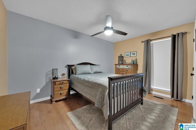 1025 Old Section Rd, Hoover, AL 35244 - bedroom featuring wood finished floors and ceiling fan