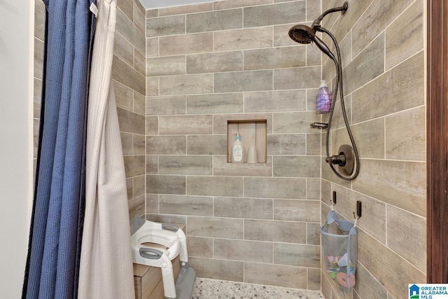 1025 Old Section Rd, Hoover, AL 35244 - full bathroom with tiled shower