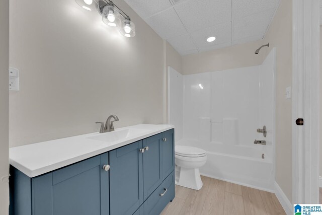 5012 Lake Crest Cir, Hoover, AL 35226 - full bath with vanity, shower / washtub combination, and a paneled ceiling