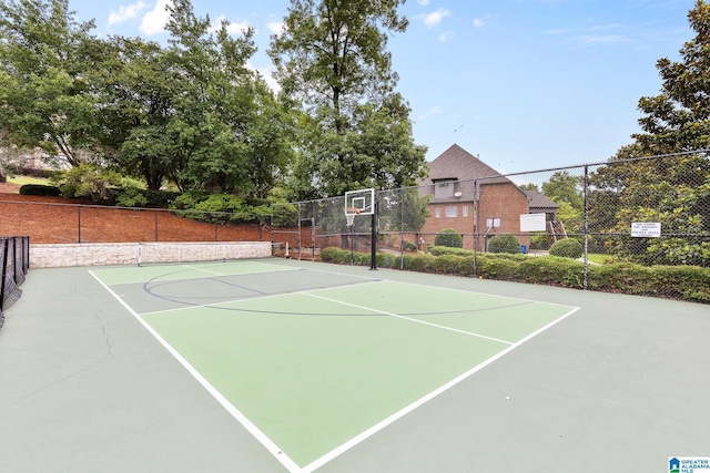 5012 Lake Crest Cir, Hoover, AL 35226 - view of basketball court with community basketball court