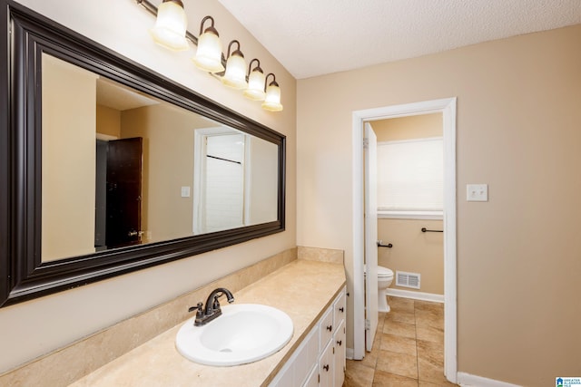 2517 Wright Cir, Birmingham, AL 35235 - bathroom featuring vanity and tile patterned flooring