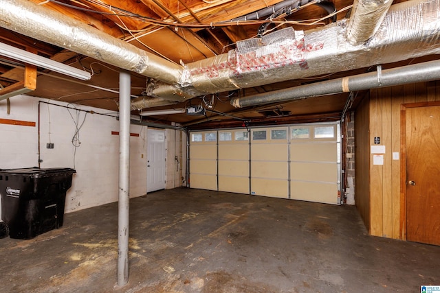2517 Wright Cir, Birmingham, AL 35235 - garage with a garage door opener