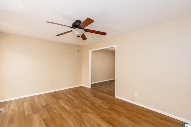 2517 Wright Cir, Birmingham, AL 35235 - spare room featuring light wood-style floors and a ceiling fan