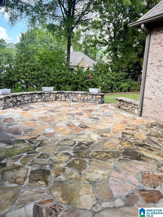 1664 Warren Ln, Vestavia Hills, AL 35243 - view of patio / terrace