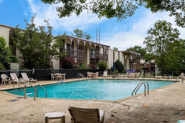 3023 Massey Rd Unit L, Vestavia Hills, AL 35216 - community pool with a patio