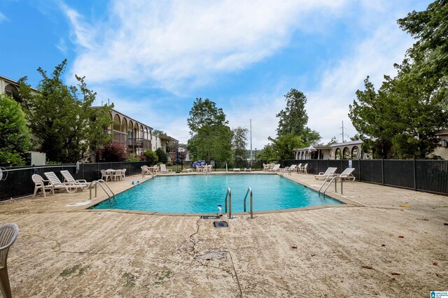 3023 Massey Rd Unit L, Vestavia Hills, AL 35216 - community pool featuring a patio area