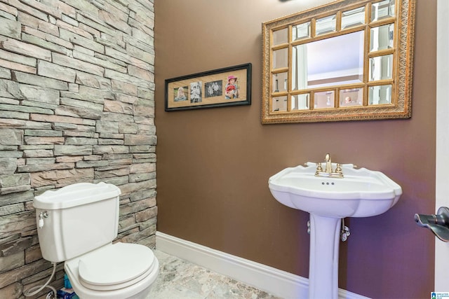 1007 Eagle Hill Dr, Birmingham, AL 35242 - bathroom with baseboards and marble finish floors