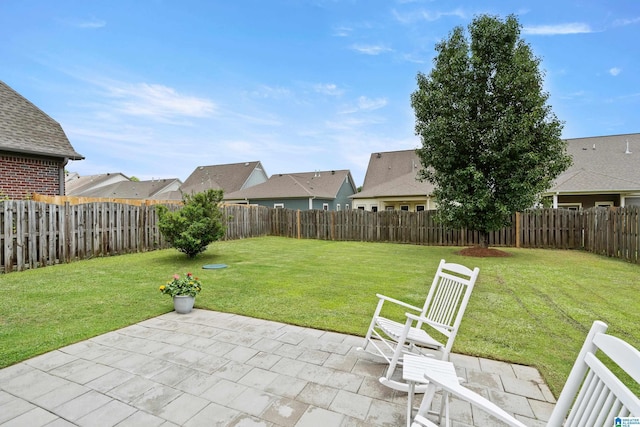 1185 Overlook Dr, Trussville, AL 35173 - fenced backyard with a patio and a residential view