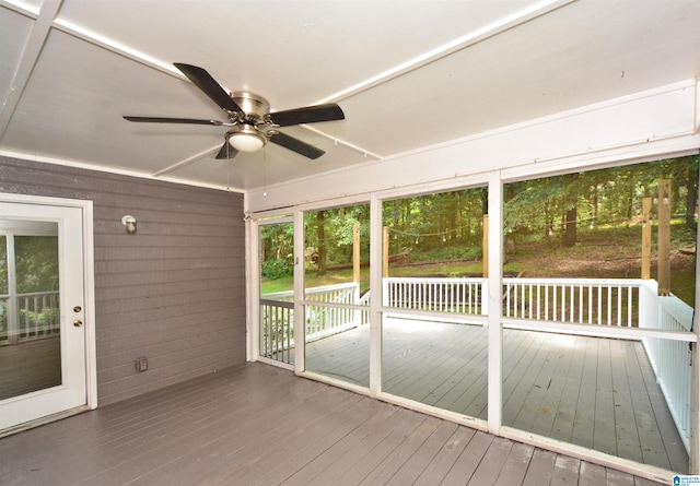 7101 Cavern Rd, Trussville, AL 35173 - unfurnished sunroom with a ceiling fan