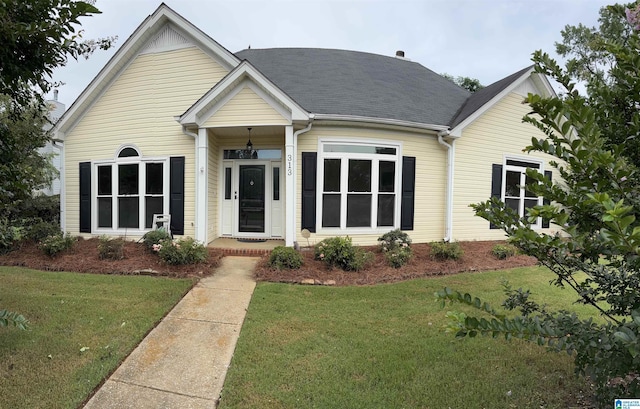 313 Chadwick Pl, Helena, AL 35080 - view of front facade featuring a front lawn and a shingled roof
