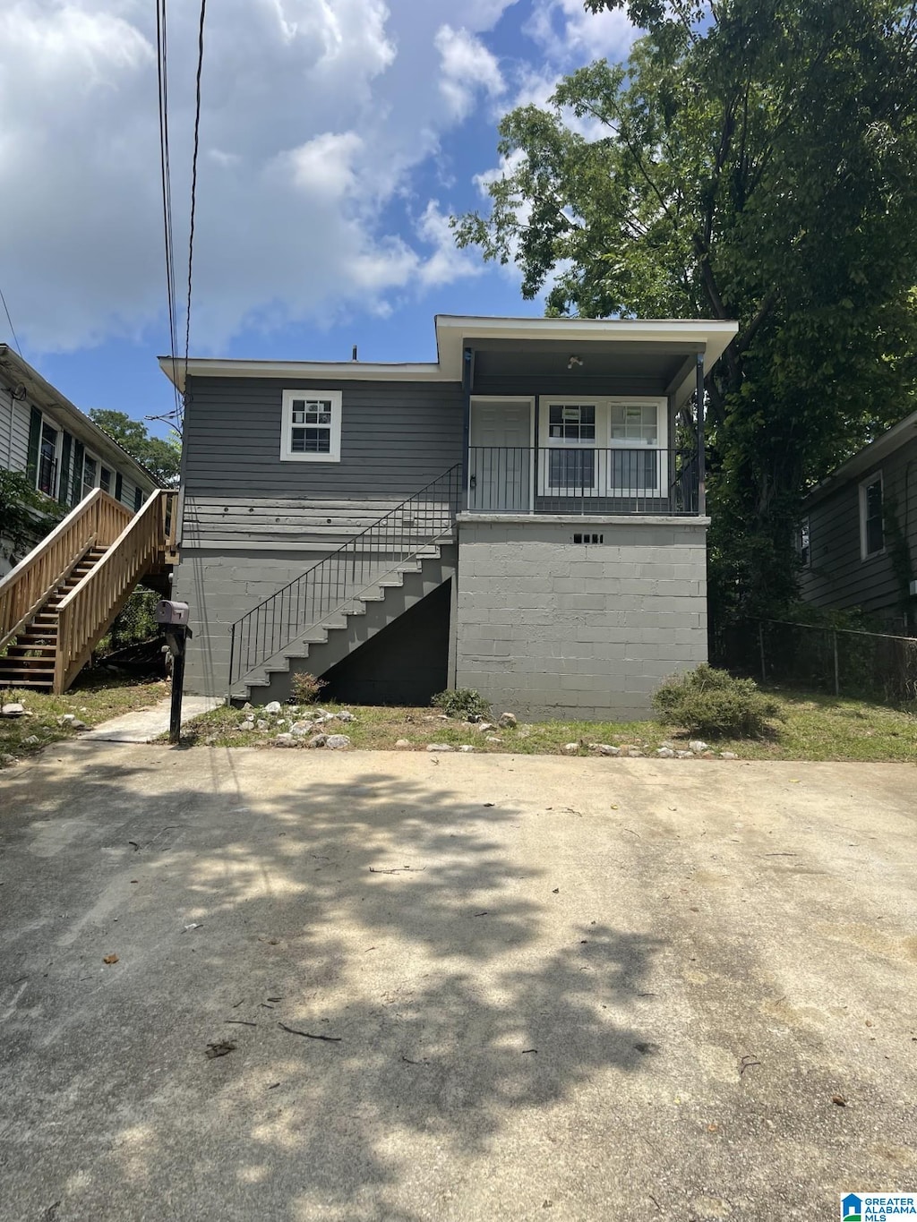 6804 66th St, Birmingham, AL 35212 - view of front of house with stairway