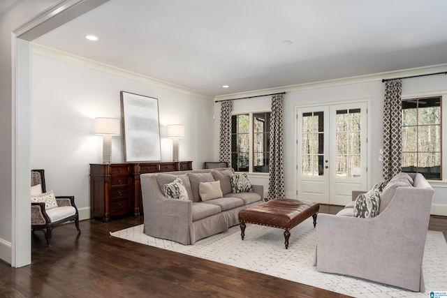 6902 Honor Keith Rd, Trussville, AL 35173 - living room featuring crown molding, wood finished floors, plenty of natural light, and recessed lighting