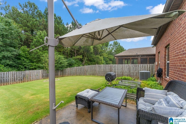 5633 Park Side Rd, Hoover, AL 35244 - fenced backyard with a patio