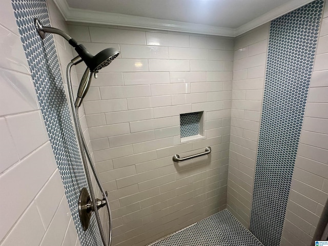 2910 Old Gadsden Hwy, Anniston, AL 36206 - full bath with crown molding and a tile shower