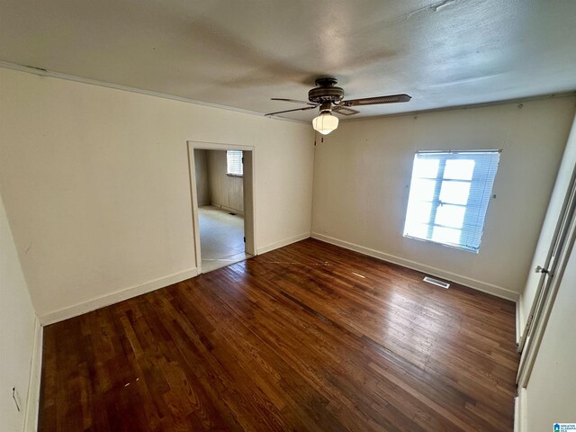 2910 Old Gadsden Hwy, Anniston, AL 36206 - empty room featuring a ceiling fan and wood finished floors