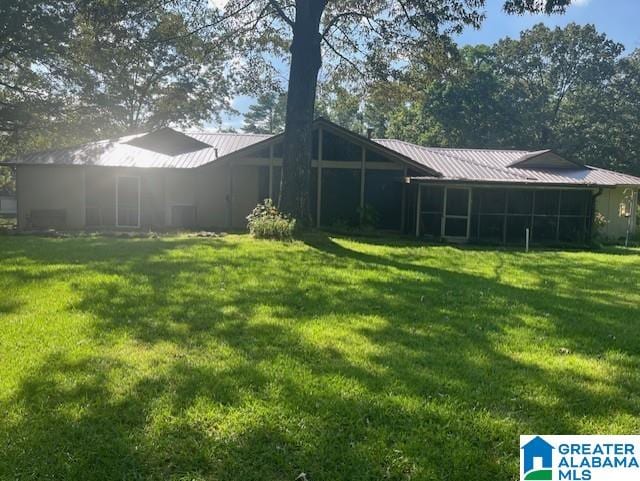 2215 Vicki Dr, Birmingham, AL 35235 - view of green lawn