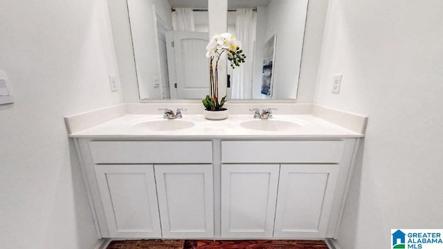 365 Koslin Loop, Calera, AL 35040 - bathroom with double vanity