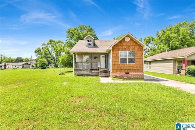 1324 Fulton Ave SW, Birmingham, AL 35211 - view of front of property with crawl space, a porch, and a front lawn