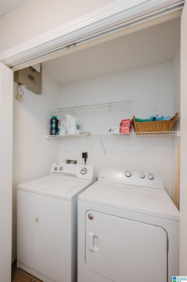 5904 Russet Meadows Way, Helena, AL 35244 - laundry room with washer and clothes dryer