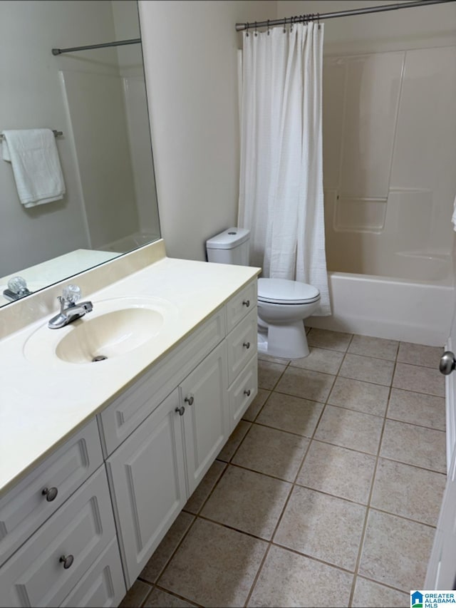 2312 Dunbar Cir, Moody, AL 35004 - full bath featuring vanity, tile patterned floors, and shower / tub combo with curtain