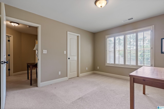 163 River Valley Rd, Helena, AL 35080 - unfurnished office with carpet floors and baseboards