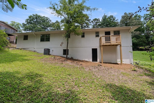 4533 Oak Dr, Pinson, AL 35126 - rear view of property featuring a yard and a balcony