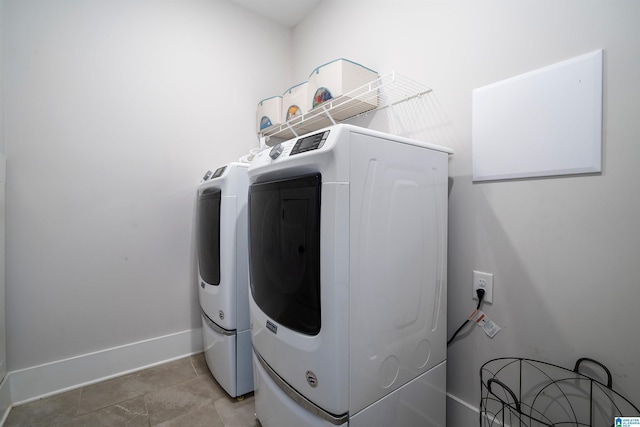 4945 Natalie Way, Trussville, AL 35173 - laundry room with washer and dryer and baseboards