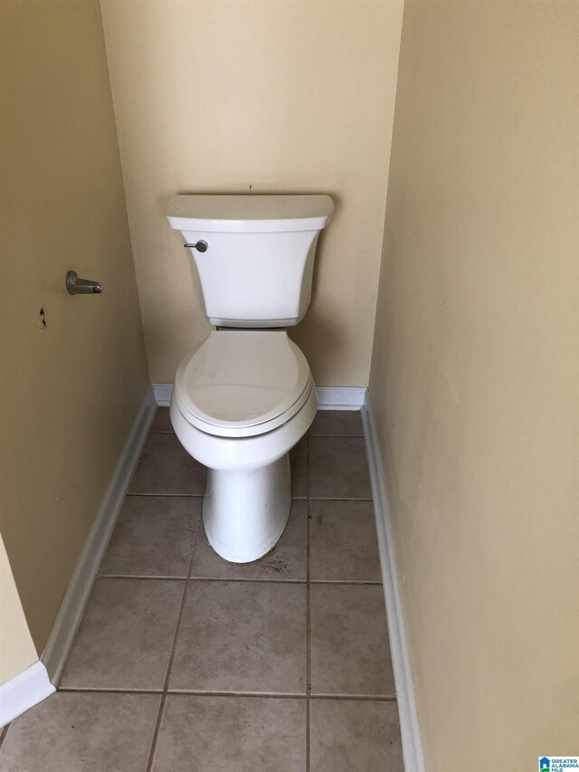 155 Highview Cv, Pelham, AL 35124 - bathroom featuring toilet and tile patterned floors