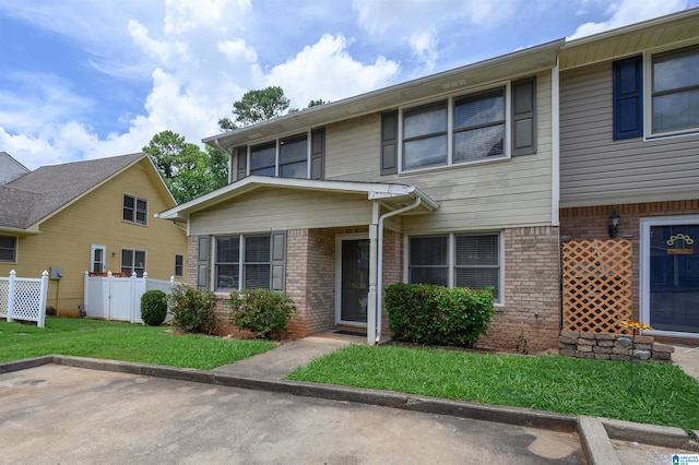 5096 Falling Creek Ln, Birmingham, AL 35235 - view of front of property featuring brick siding