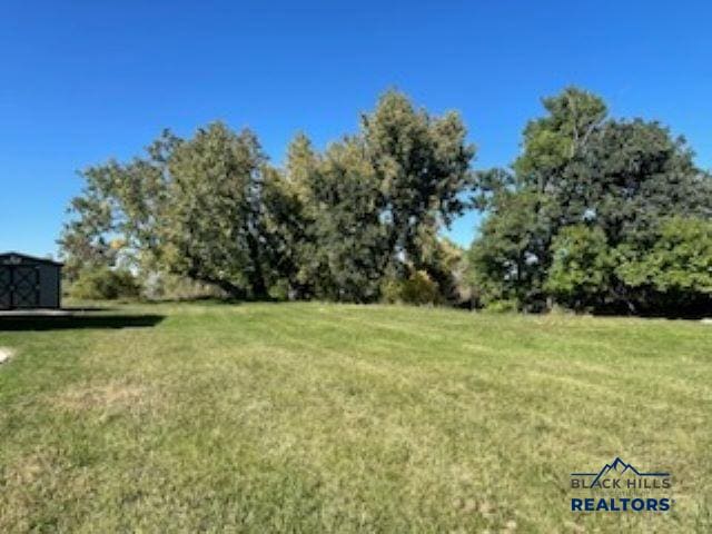 Listing photo 2 for LOT20BLOCK1 Birnam Wood Ln, Belle Fourche SD 57717