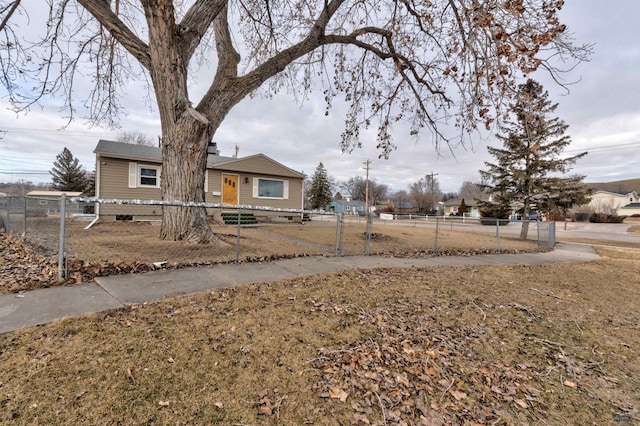 view of front of home