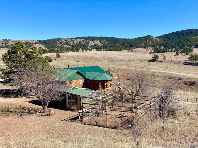 exterior space featuring a rural view