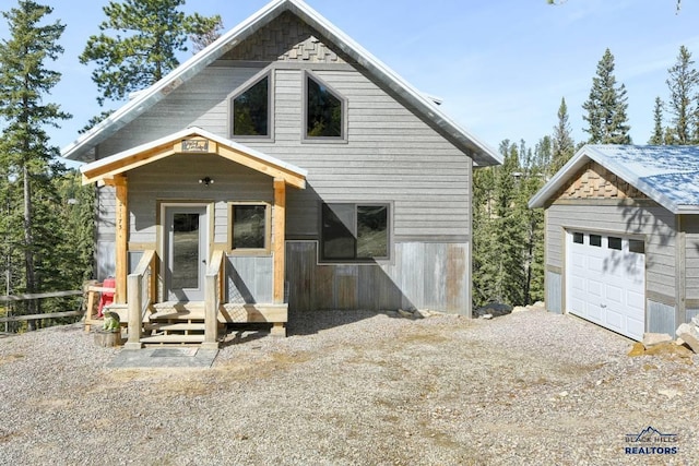 view of front of home featuring a garage