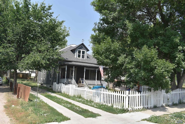 view of front of property with a porch