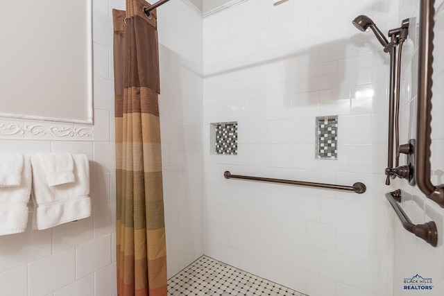 bathroom featuring walk in shower