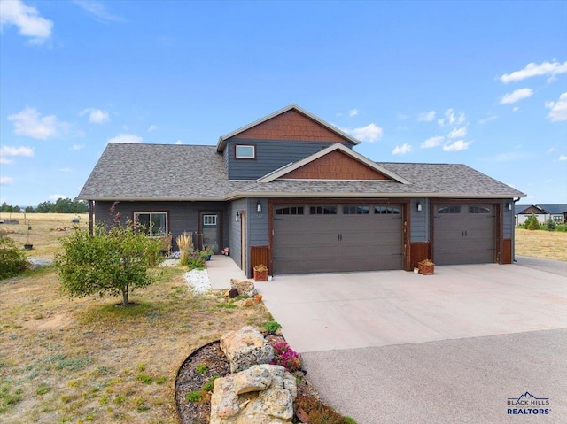 view of front facade with a garage