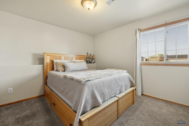 bedroom featuring carpet floors