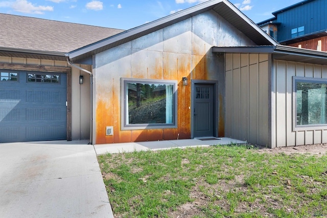 entrance to property with a garage