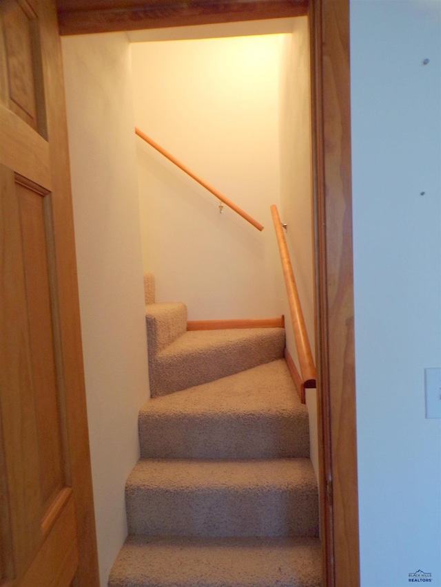415 Spark St, Lead, SD 57754 - view of staircase