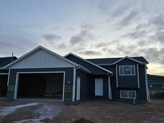 view of front of home featuring a garage