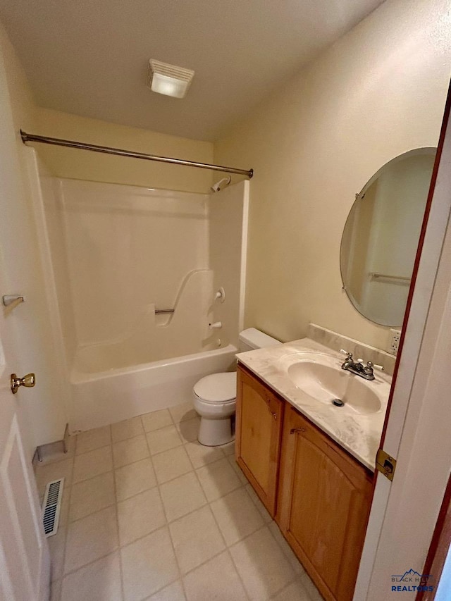 full bathroom featuring shower / bathing tub combination, vanity, and toilet