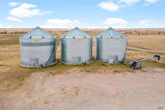 exterior space featuring a rural view