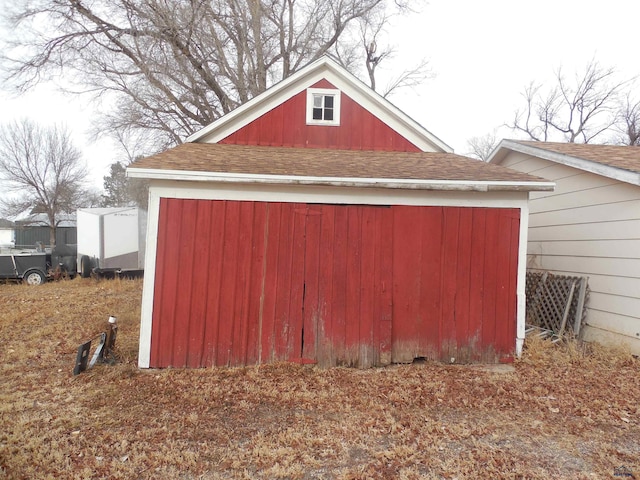 view of outbuilding