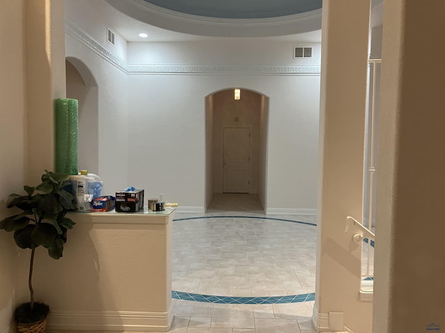 14390 Edgewood Pl, Piedmont, SD 57769 - hall featuring arched walkways
