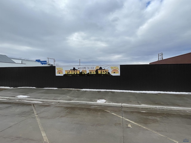 519 Main St, Wall, SD 57790