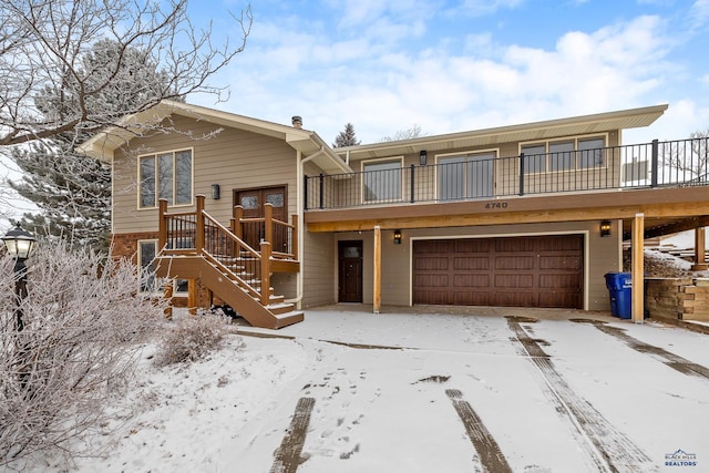 view of front of house with a garage