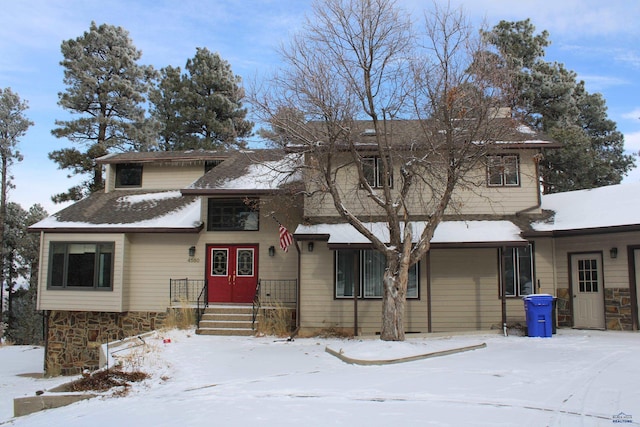 view of front of property